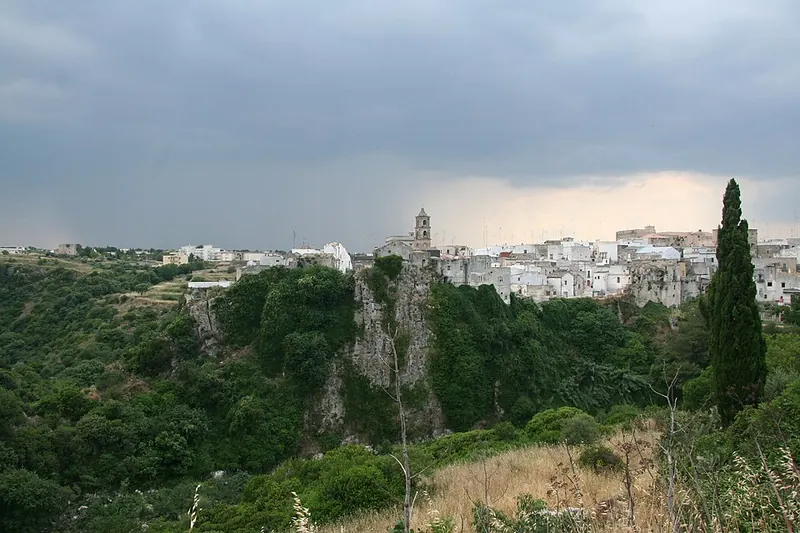 Gravina di Laterza, Laterza