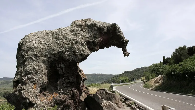 Roccia dell'Elefante, Castelsardo