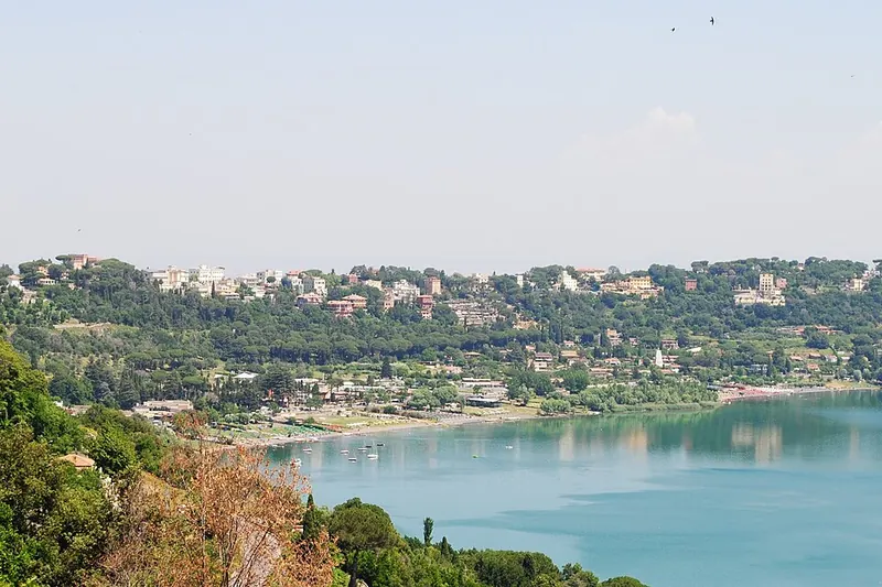Castel Gandolfo, Castelli Romani