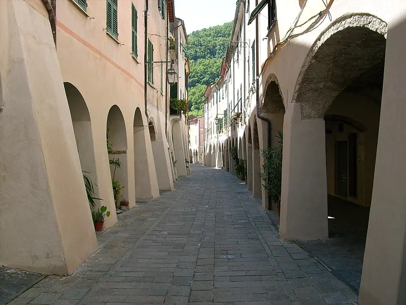 Zuccarello, Valle Neva