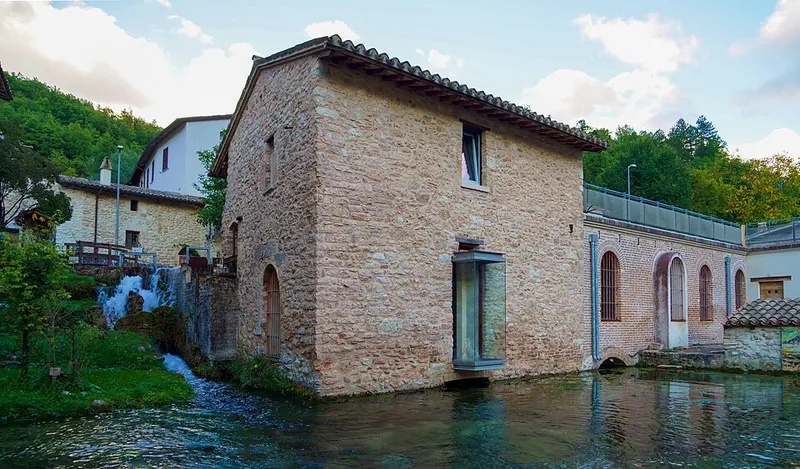 Rasiglia, Valle del Menotre