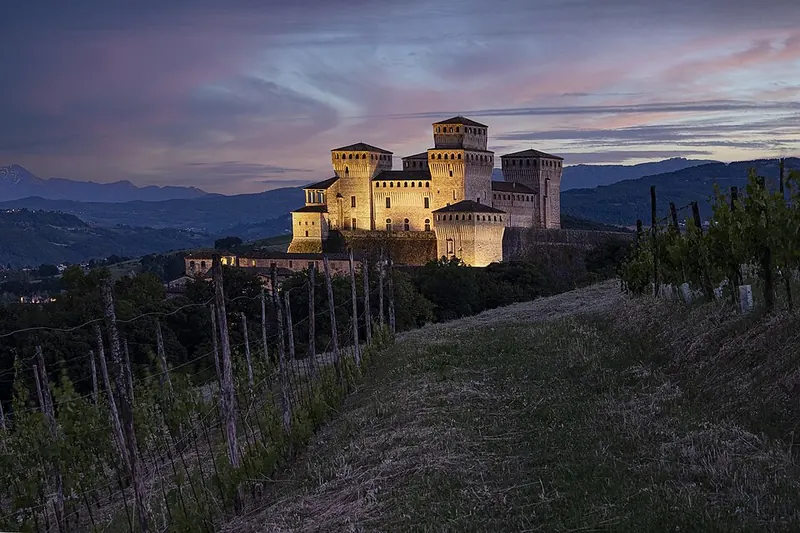 Castello di Torrechiara sul colle