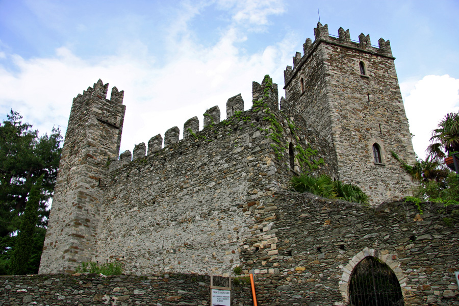 Castello di Rezzonico, San Siro