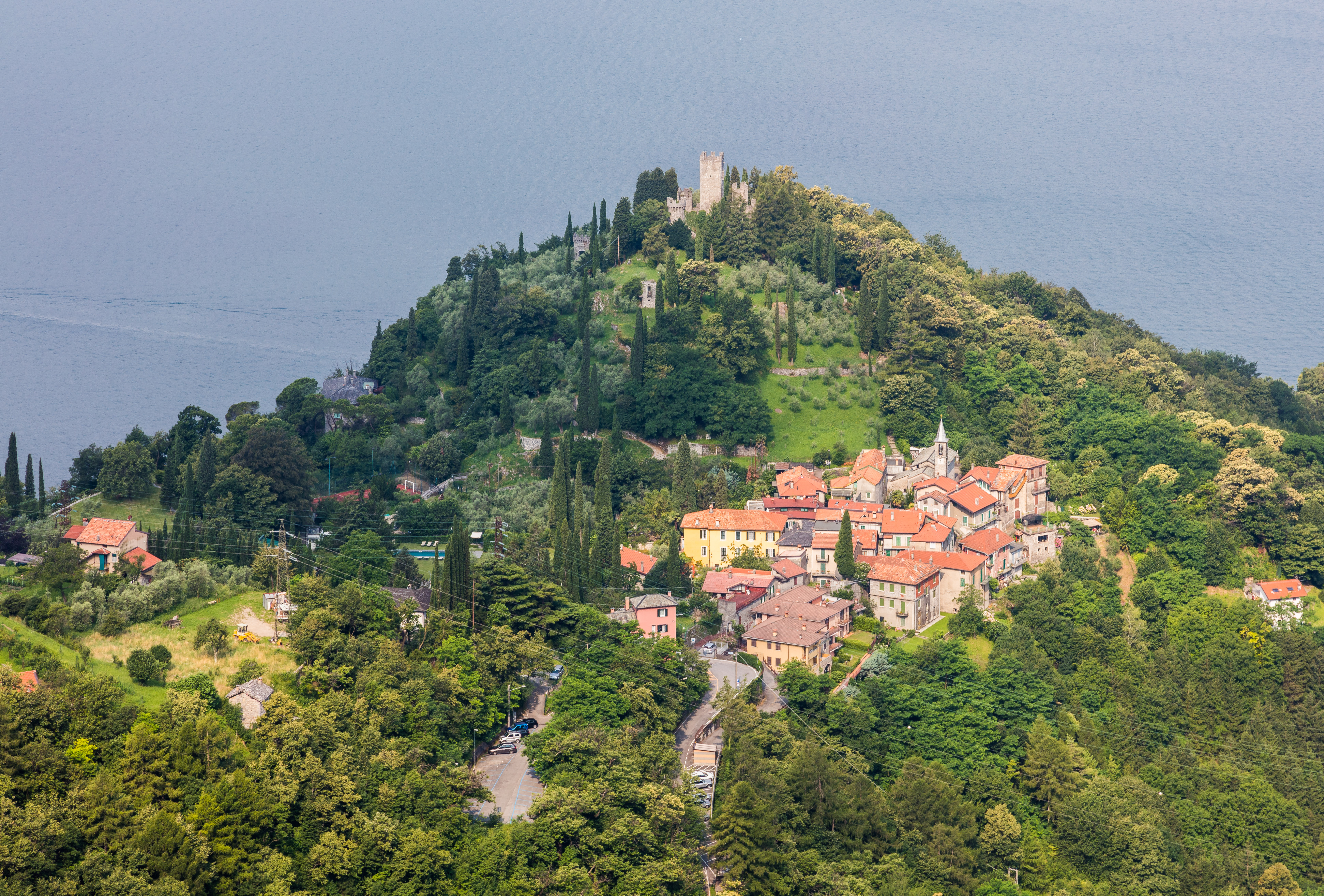 Castello di Vezio, Perledo