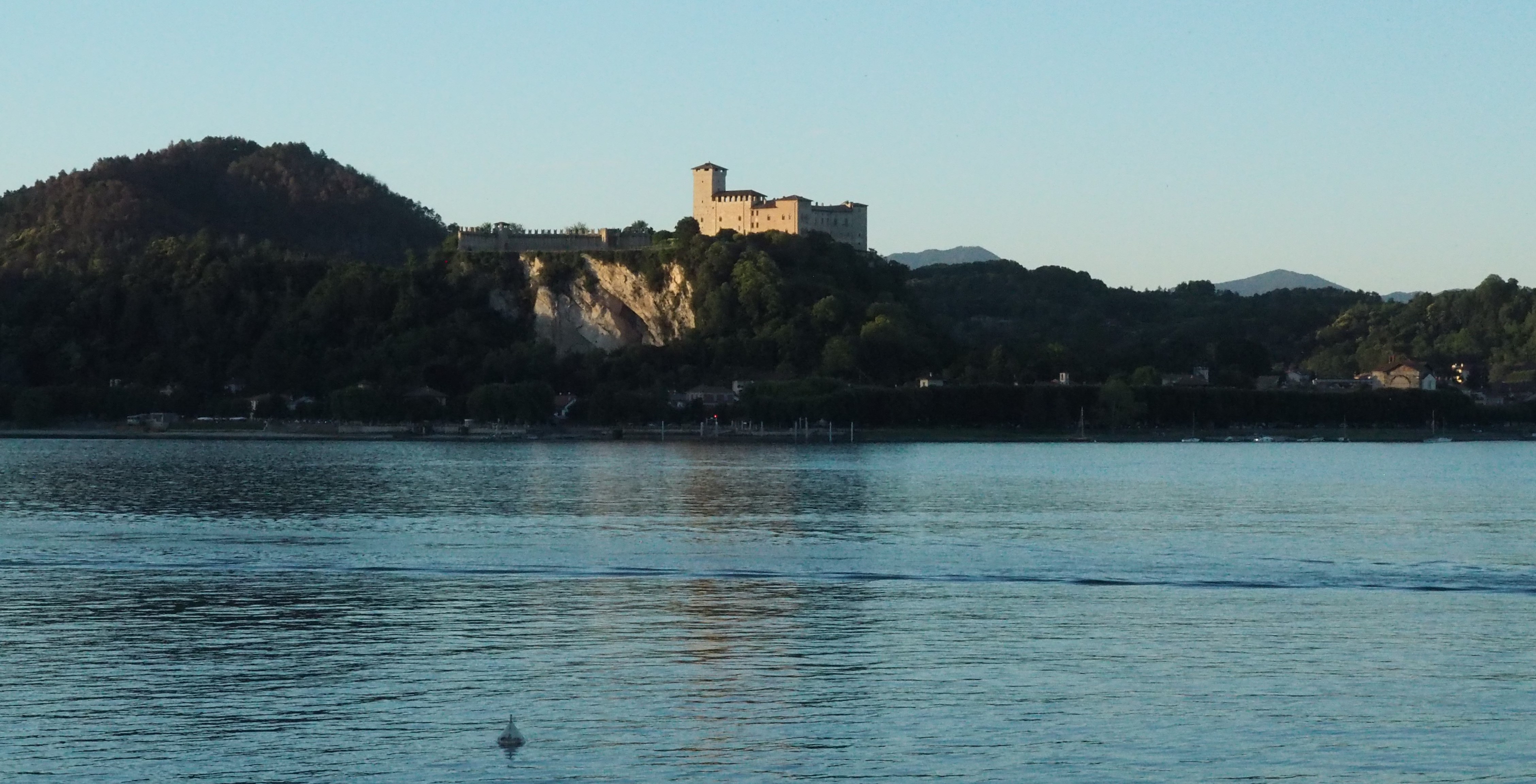 Rocca Borromea di Angera
