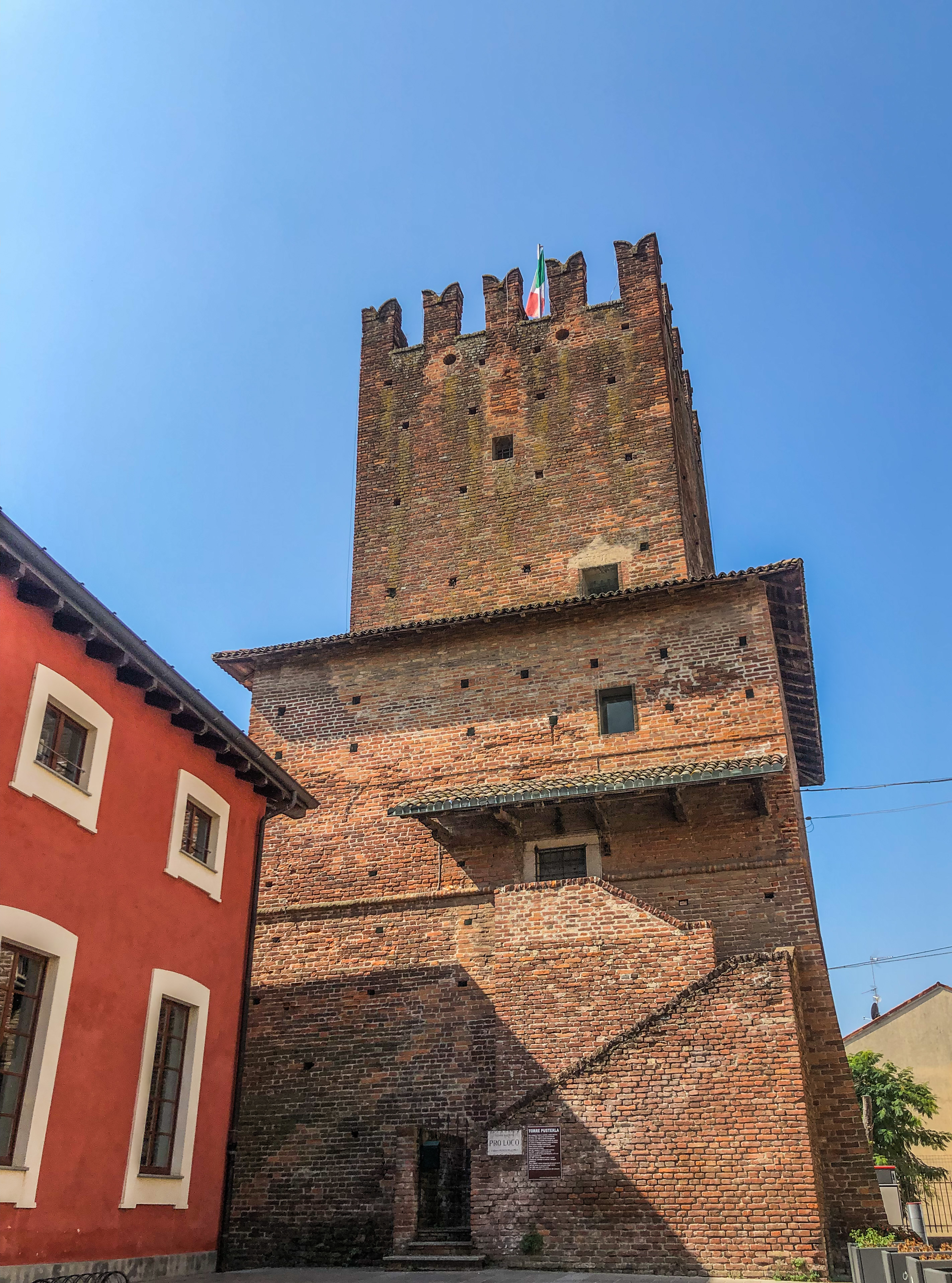 Torre dei Pusterla, Casalpusterlengo