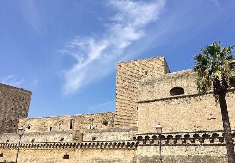 Castello normanno-svevo di Bari, Bari