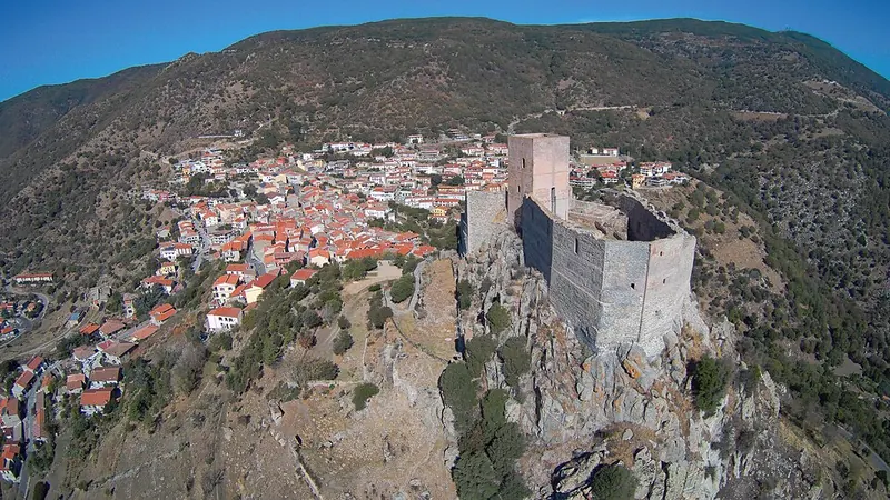 Castello del Goceano, Burgos