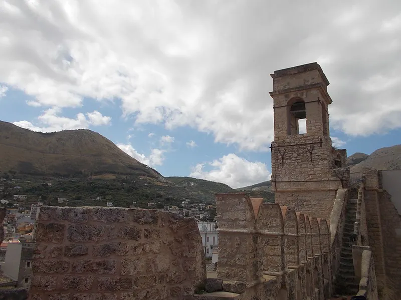 Castello di Carini, Carini
