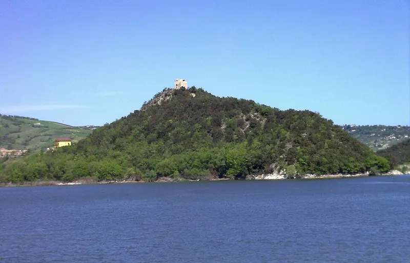 Lago di Casoli, Casoli