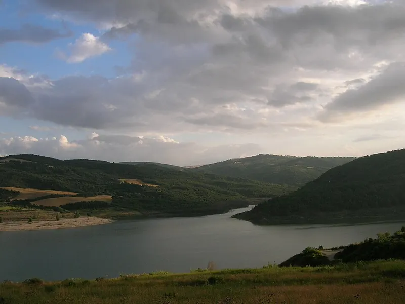 Lago di Acerenza, Acerenza