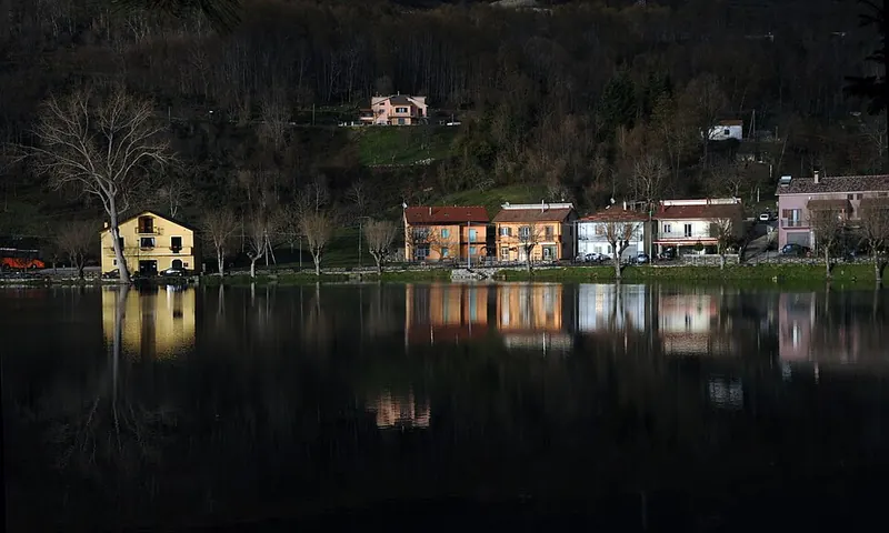 Lago Sirino, Nemoli