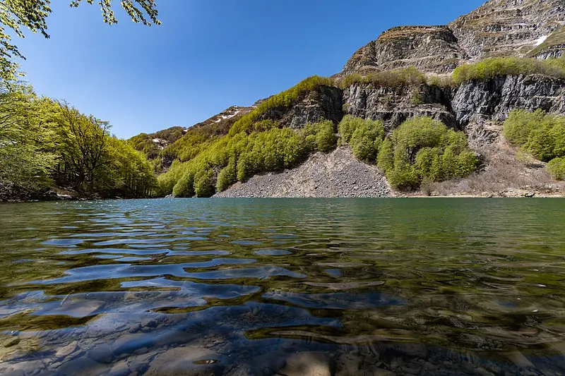 Il Lago Santo modenese sotto il monte Giovo, a Pievepelago