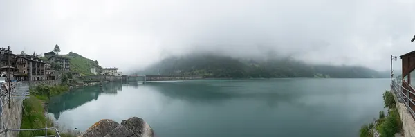 Lago di Pontechianale, frazione Castello