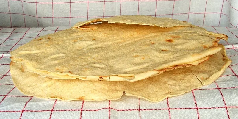 Pane carasau sardo, sottile e croccante