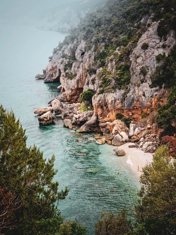 Cala Goloritzé – Sentiero e mare turchese