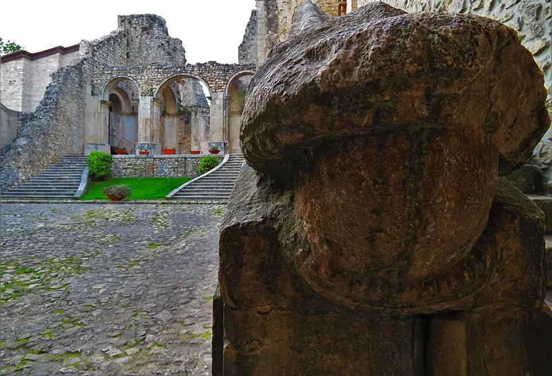 Abbazia di San Guglielmo al Goleto, Sant'Angelo dei Lombardi