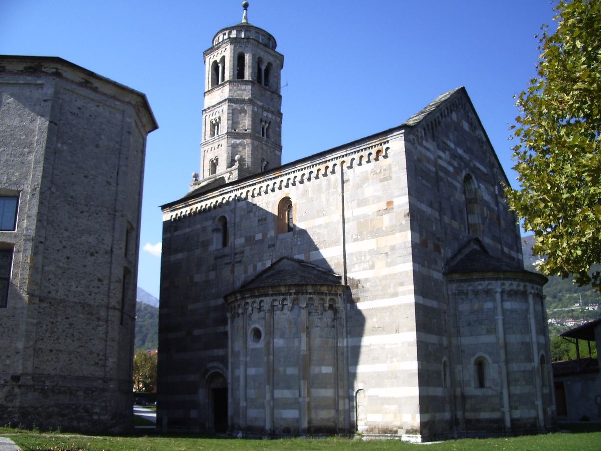 Chiesa di Santa Maria del Tiglio, Gravedona ed Uniti