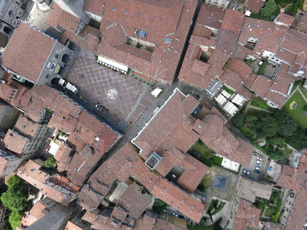 Piazza Vecchia, Bergamo
