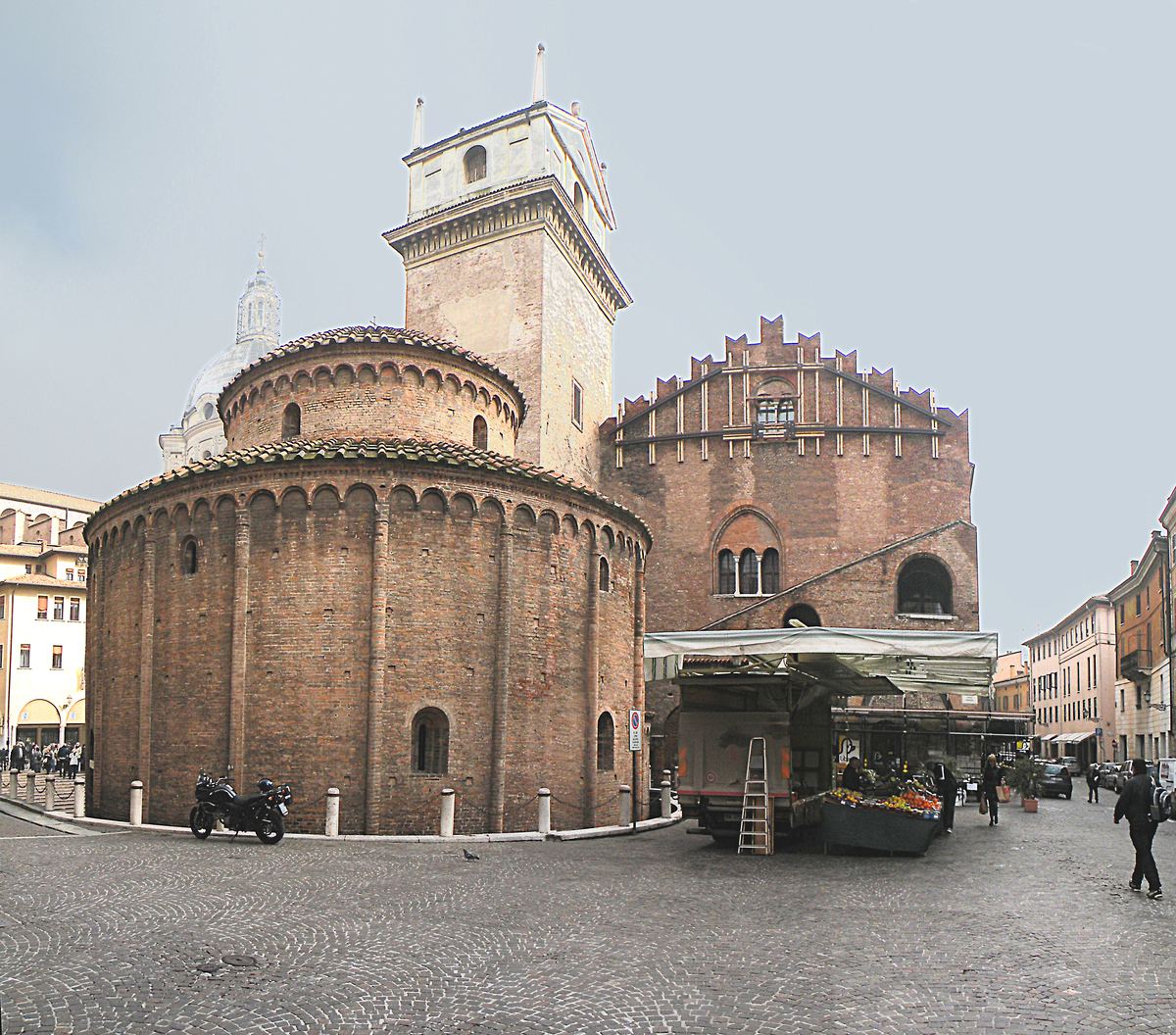 Rotonda di San Lorenzo, Mantova