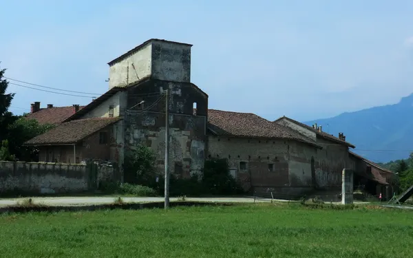 Abbazia di Staffarda, Revello