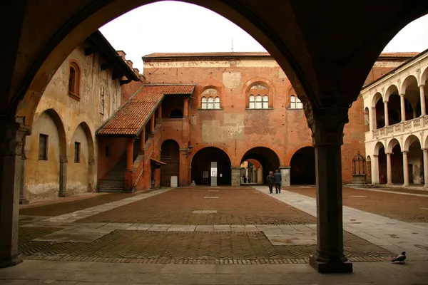 Broletto di Novara