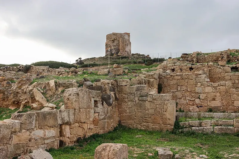 Tharros, Cabras