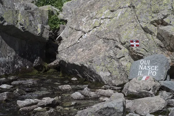 Sorgenti del Po a Pian del Re, Parco del Monviso
