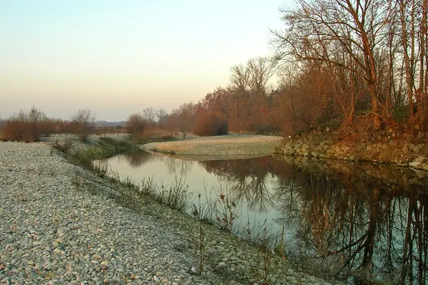 Letto del fiume Ticino a Galliate