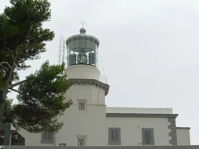 Capo Palinuro, Centola