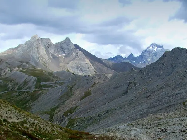Colle dell'Agnello, Pontechianale