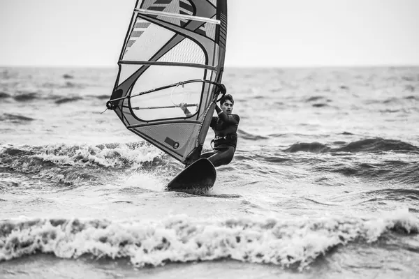 Windsurf e kitesurf