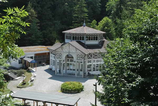 Lo stabilimento delle Terme di Bognanco