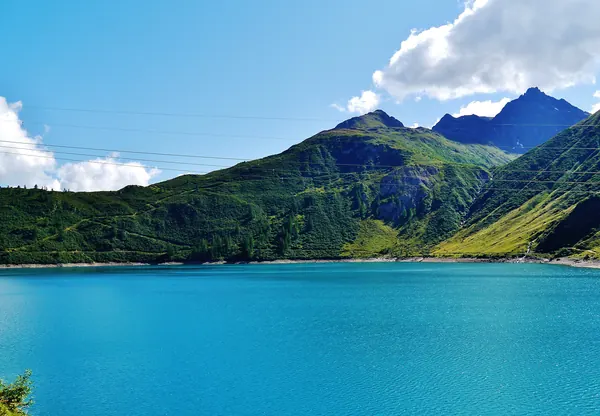 La diga del Lago di Morasco in Val Formazza