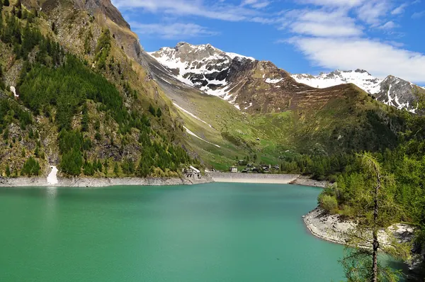 Il Lago di Cheggio in Valle Antrona